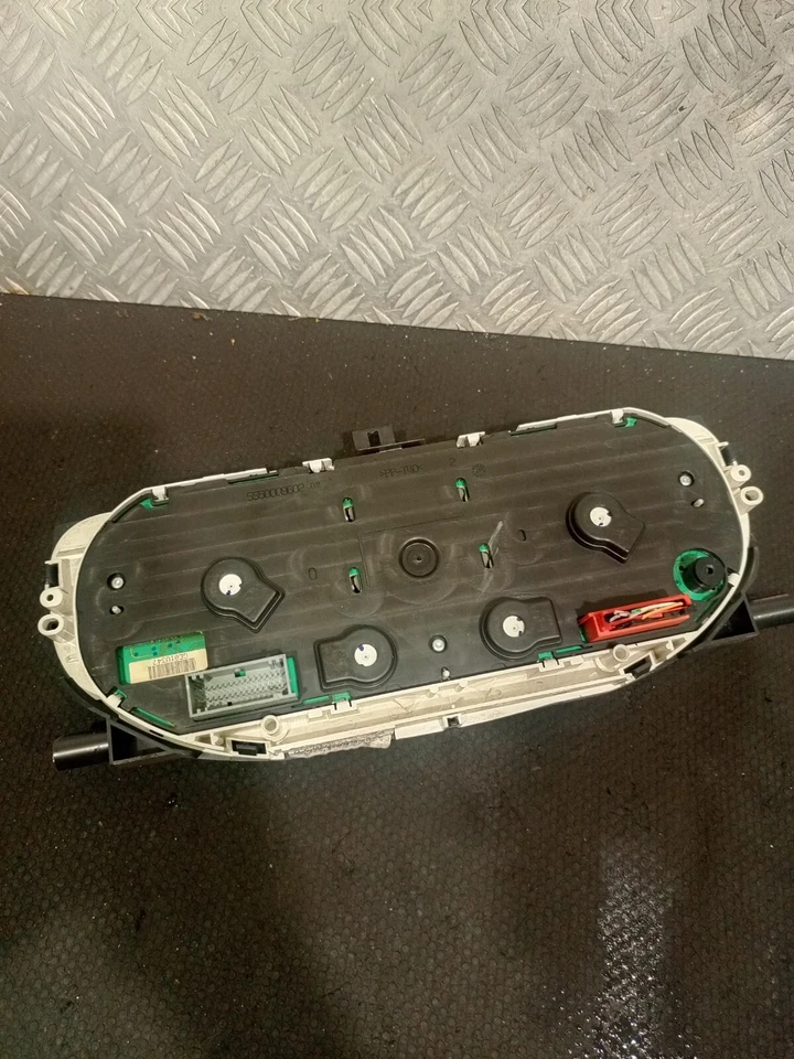 Renault Laguna 2006 velocímetro cuadro de instrumentos 5550009602 #9 Foto 2 de 3