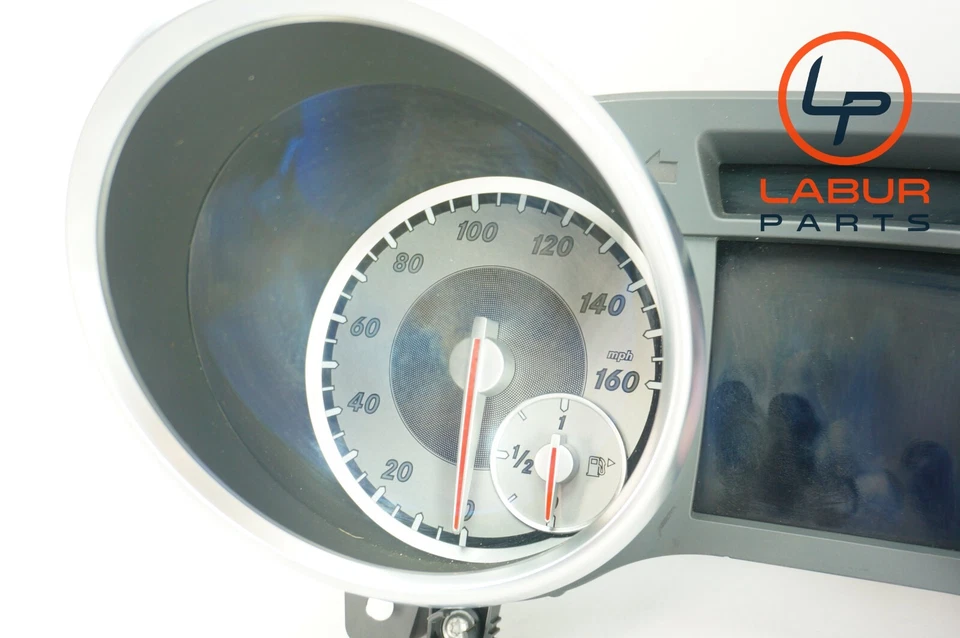 Приборная панель спидометра R172 12-16 Mercedes класса SLK 85 000 миль C1438 - Изображение 4 из 4