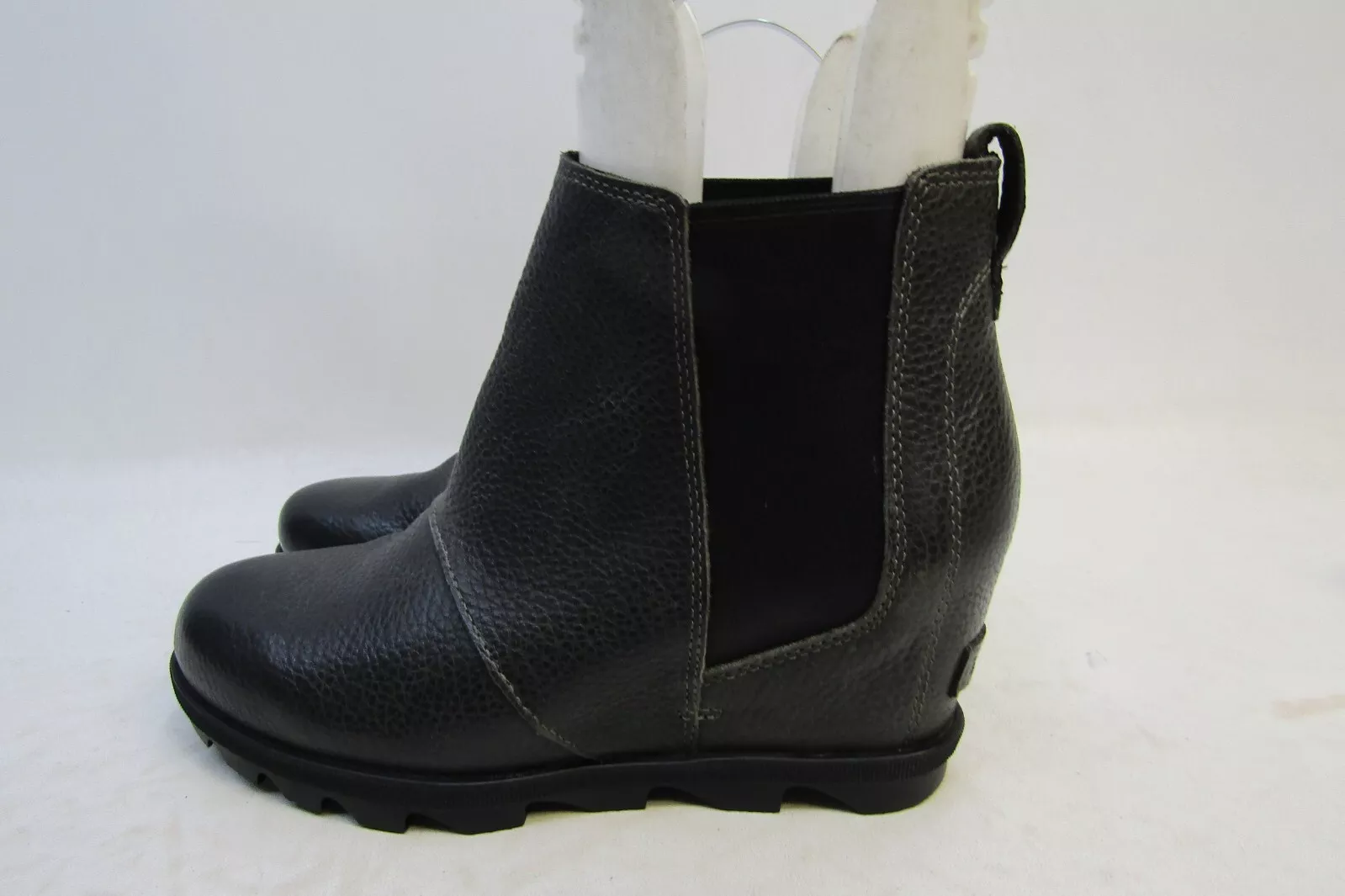 sorel fashion wedge ankle boots
