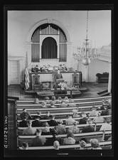 Photo:Southington, Connecticut. Sunday service