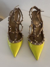 Valentino Garavani Rockstud Pumps 37,5 Neon Gelb