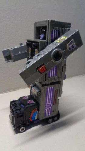 Transformers  MOTORMASTER  MENASOR  Stunticon Original 1985 Figure VTG