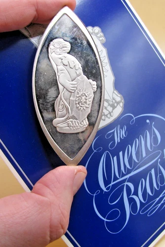 BULLION 1976 1.5oz Silver Ingot QUEENS BEASTS The White Lion Of Mortimer