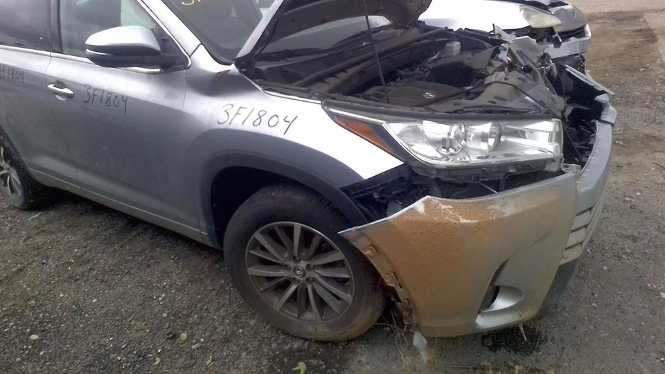 Vidrio de panel de techo usado para: Toyota Highlander 2018 panel único grado A Foto 4 de 4