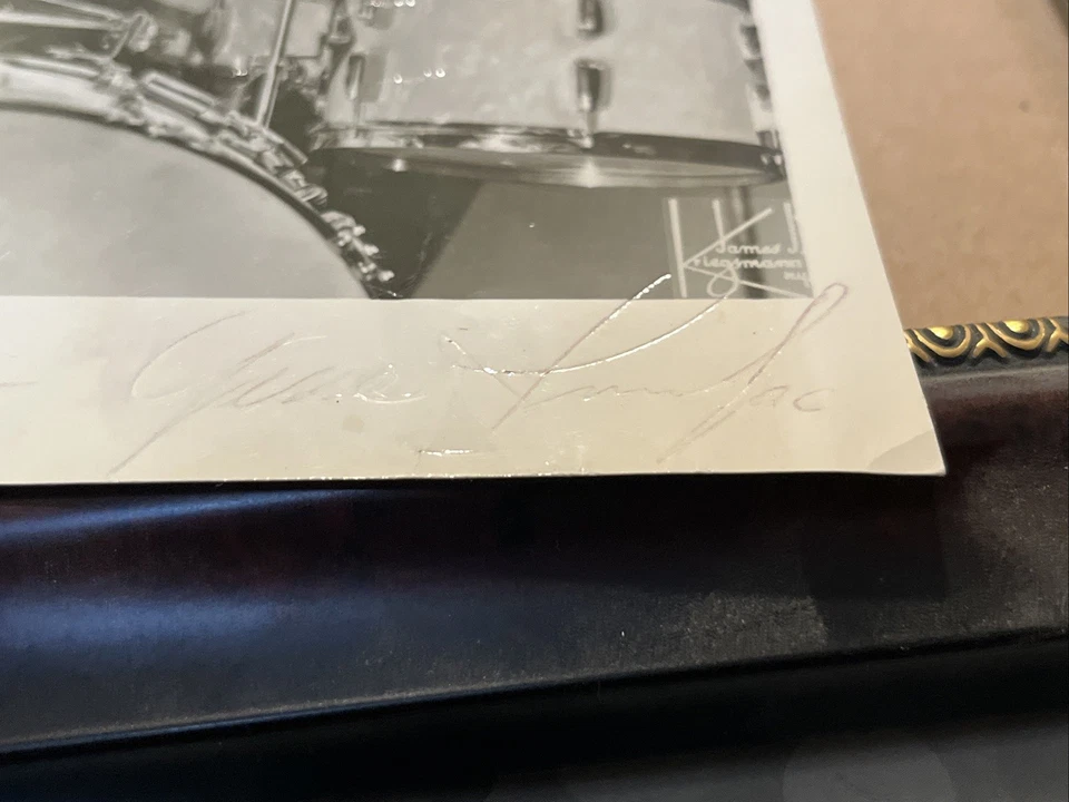 Foto firmada de Gene Krupa - A Marion, firmada en Steel Pier, Atlantic City NJ Foto 3 de 4