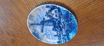 Delft Blauw~Hand Decorated Made In Holland Wall Plate 6 1/2''