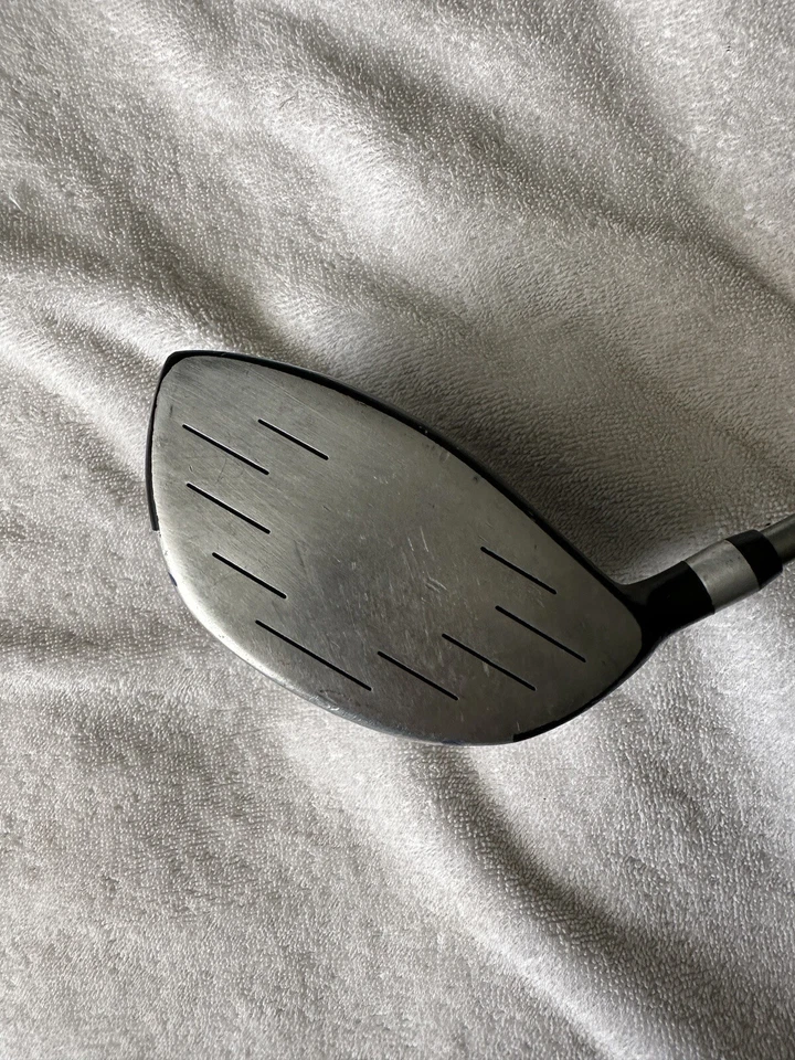 Golden Bear Mega SQ M.O.I. Loft 10, diestro rígido grafito 42,25" Foto 4 de 4