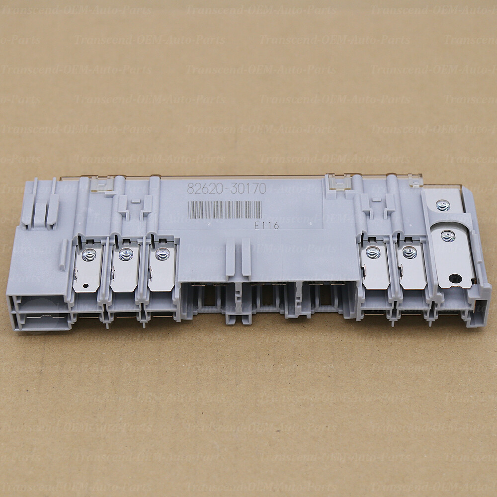 GENUINE OEM LEXUS GS350 GS430 IS250 IS350 FUSIBLE FUSE LINK BLOCK 82620