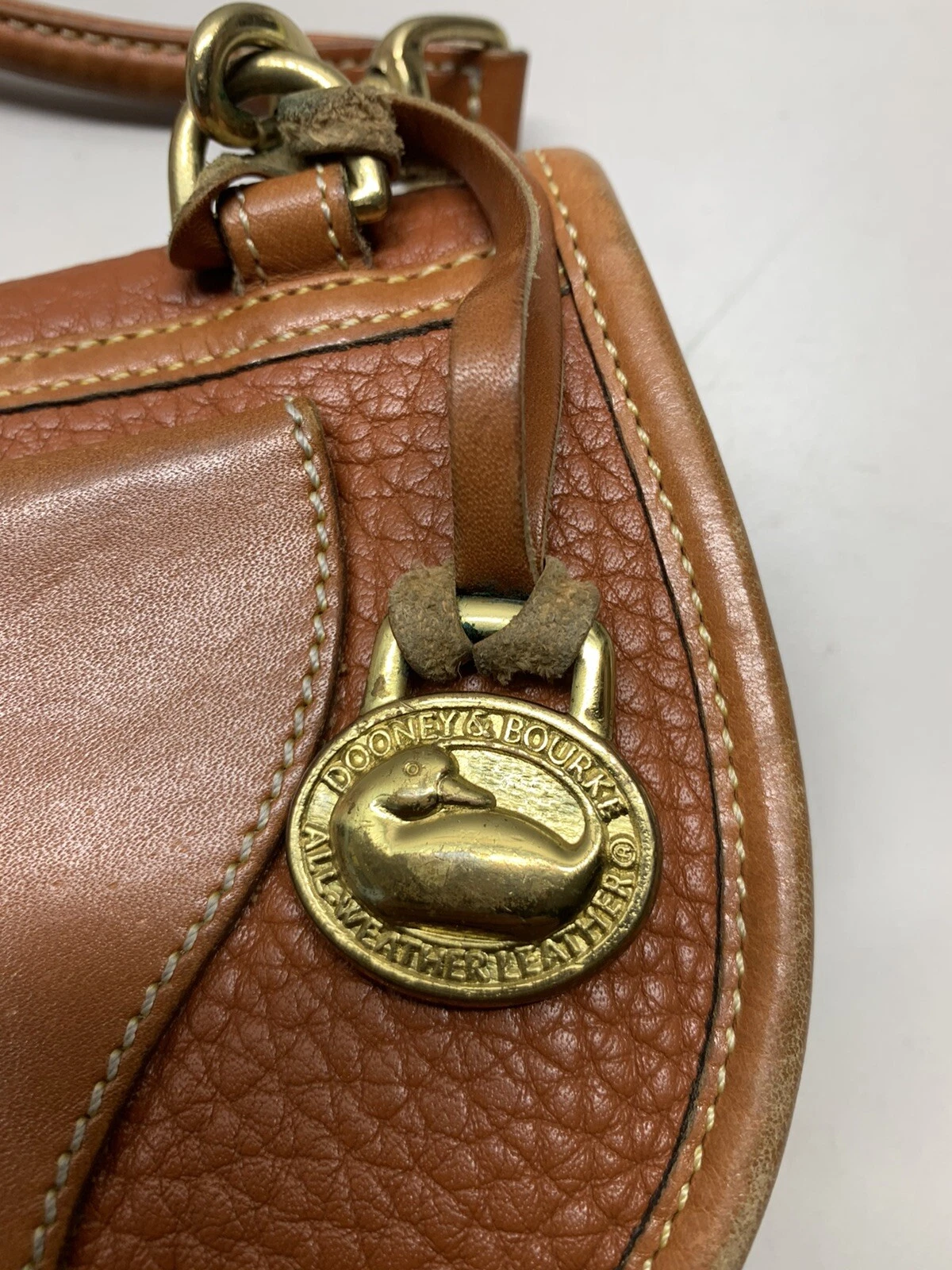 Borsa a tracolla vintage Dooney & Bourke piccola pelle marrone tracolla Russet rara