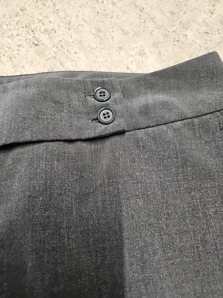 Pantalones de vestir para mujer Ninety gris liso talla 8 Foto 4 de 4