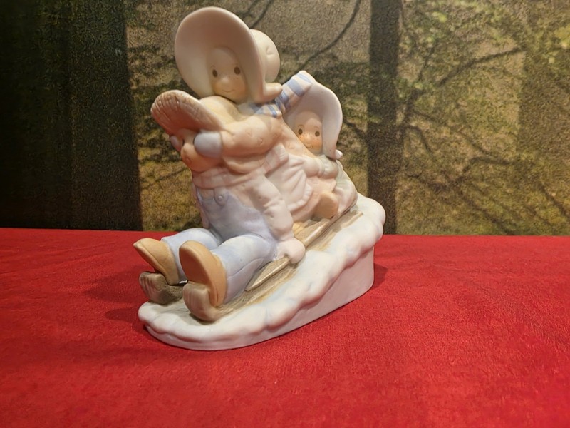 1993 A Sledding We Will Ho Circle Of Friends By Masterpiece  HOMCO