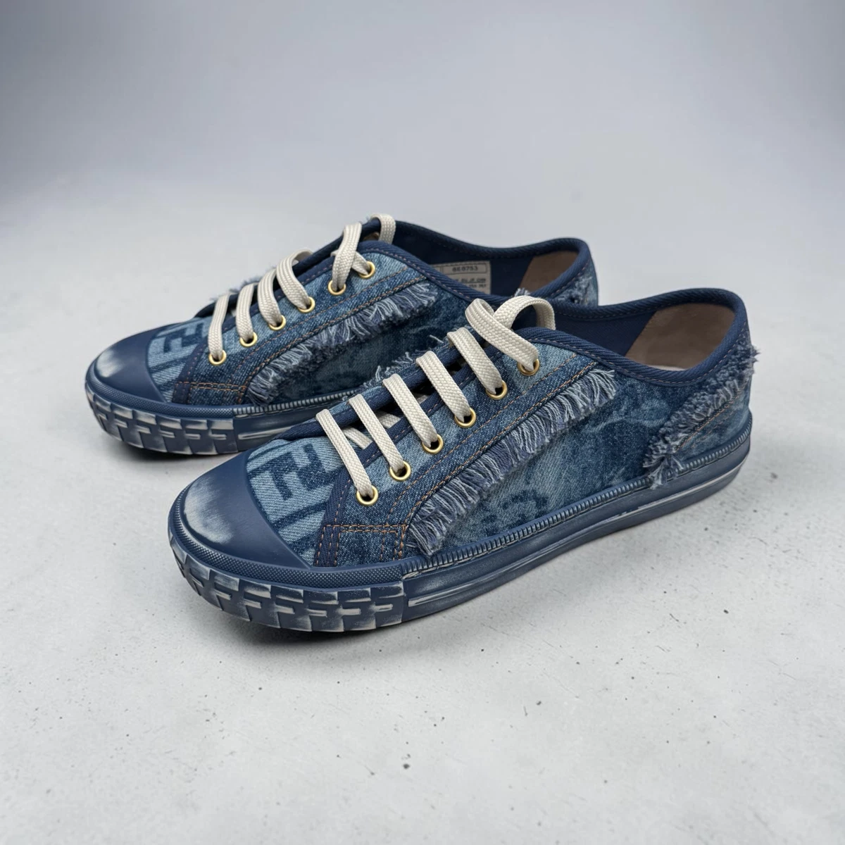 美品　フェンディFENDI スニーカー スリッポン スタッズ ブルーカラー 25+ Fendi Blue Shoes for Women for sale | Updated Oct 2026