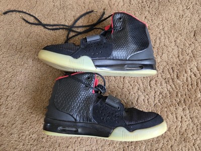Kanye West Yeezy Used KANYE WEST X NIKE NIKE AIR YEEZY SOLAR RED