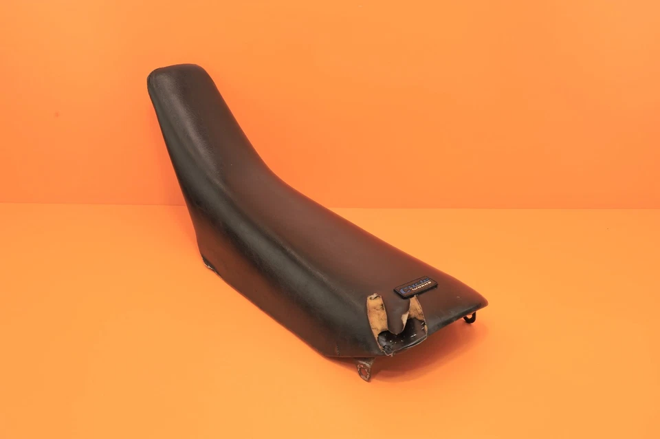 KTM 300 300EXC 1996 95-97 OEM asiento principal silla de montar plataforma base soportes Foto 4 de 4