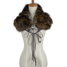 Scialle logo FENDI Zucca collo pelliccia selleria marrone pelliccia zibellino spedito dal Giappone