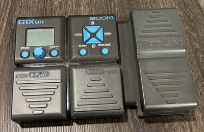 Zoom G1X-on Multi-Effects Pedal  Stomp Box - used works great