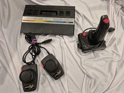 Atari 2600 Junior (Jr.) Console W/ Controllers (No Cables) *Tested