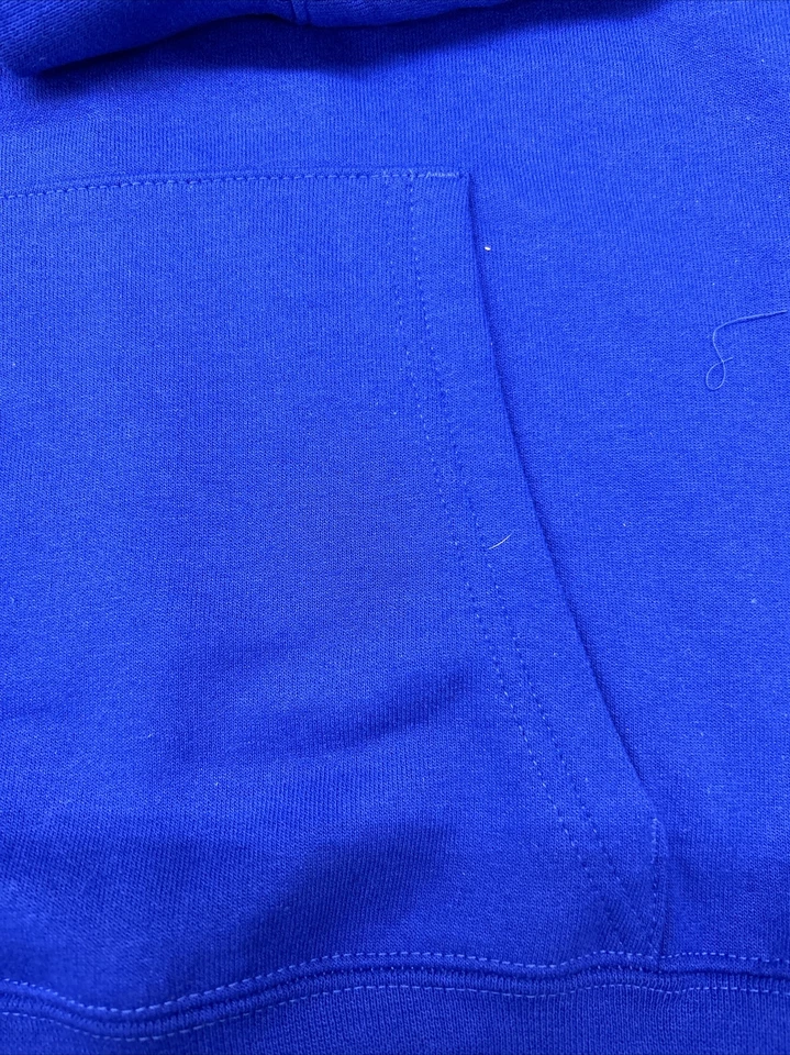 Moletom Adidas Youth Fleece tamanho médio 10-12 azul royal bordado na manga novo com etiquetas - Imagem 4 de 4