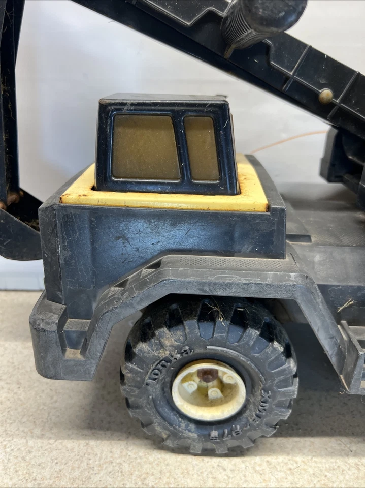 Excavadora Tonka vintage, 1999 Foto 2 de 4