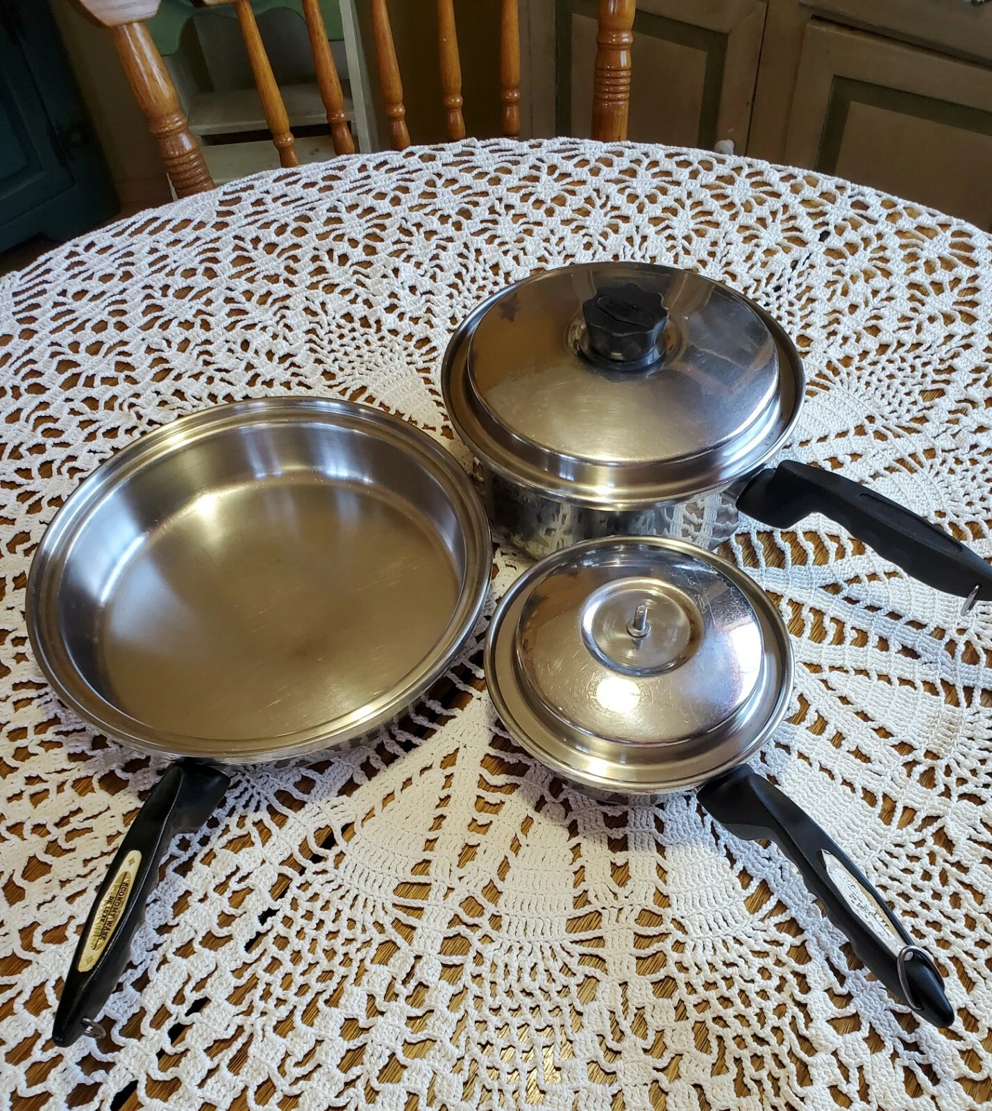 VINTAGE TRI CLAD COOKWARE WATERLESS SURGICAL STAINLESS ECONOMY WARE CANADA