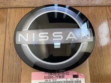Nissan New Design Ci Front Grille Radar Emblem 62890-7fw0b Rogue Kicks Genuine