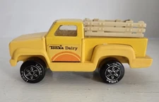 VTG Tonka Dairy Truck Yellow Pickup w/ "Wood" Bed Attachment 1982 Toy Truck 