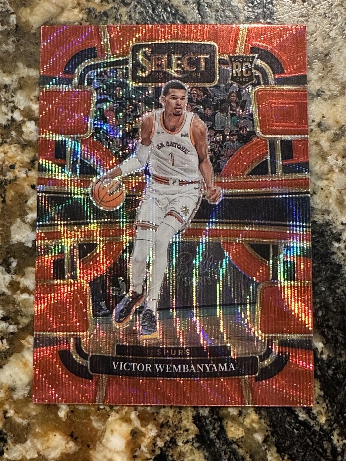 2023-24 Panini Select Victor Wembanyama Concourse Red Wave Prizm RC Rookie #87🦄