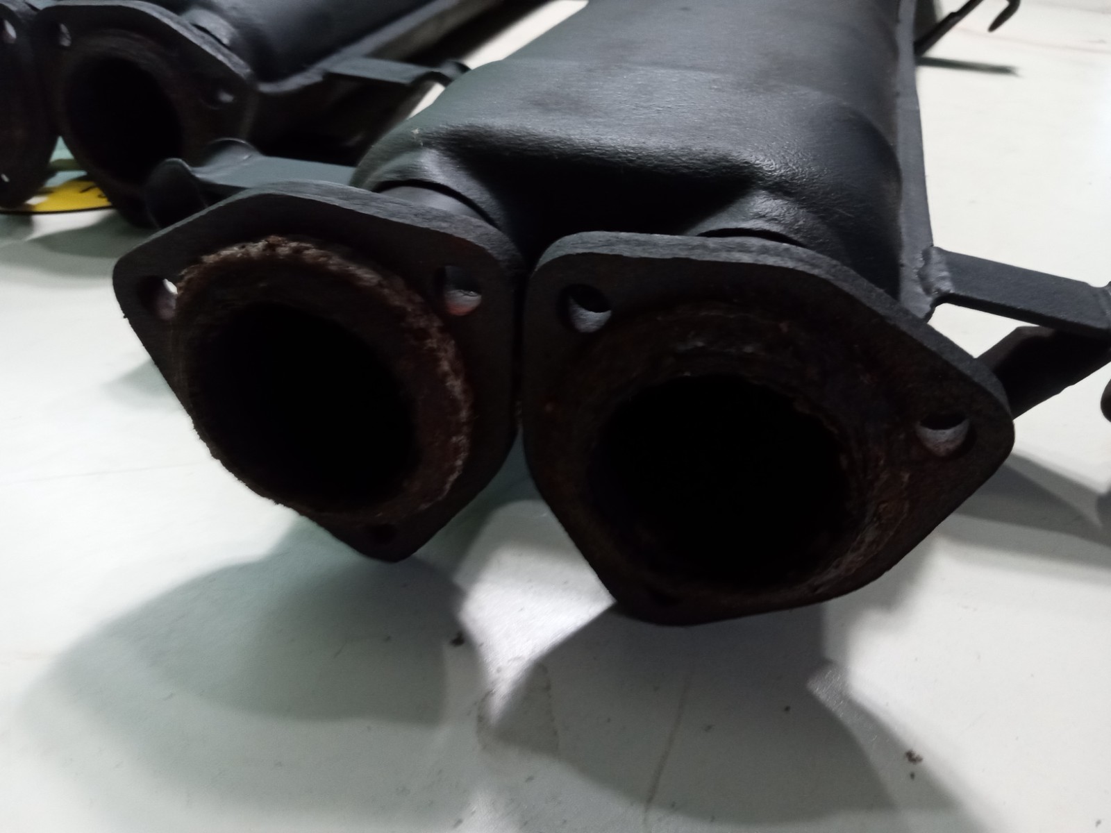 Ferrari 365 GTC/4 Engine Exhaust Pipe Muffler Silencers_Pair_GENUINE