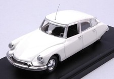 Rio Diecast Model Car Citroen DS 19 Personal Car Ispettore Ginko Scale 1:43