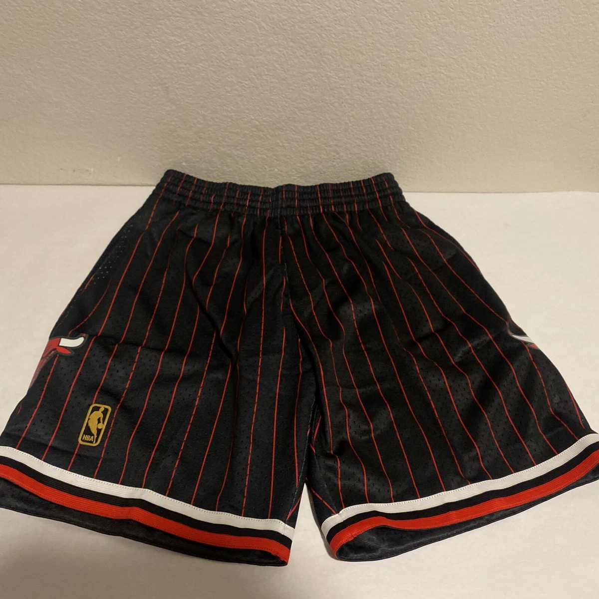 Nba shorts retro clearance