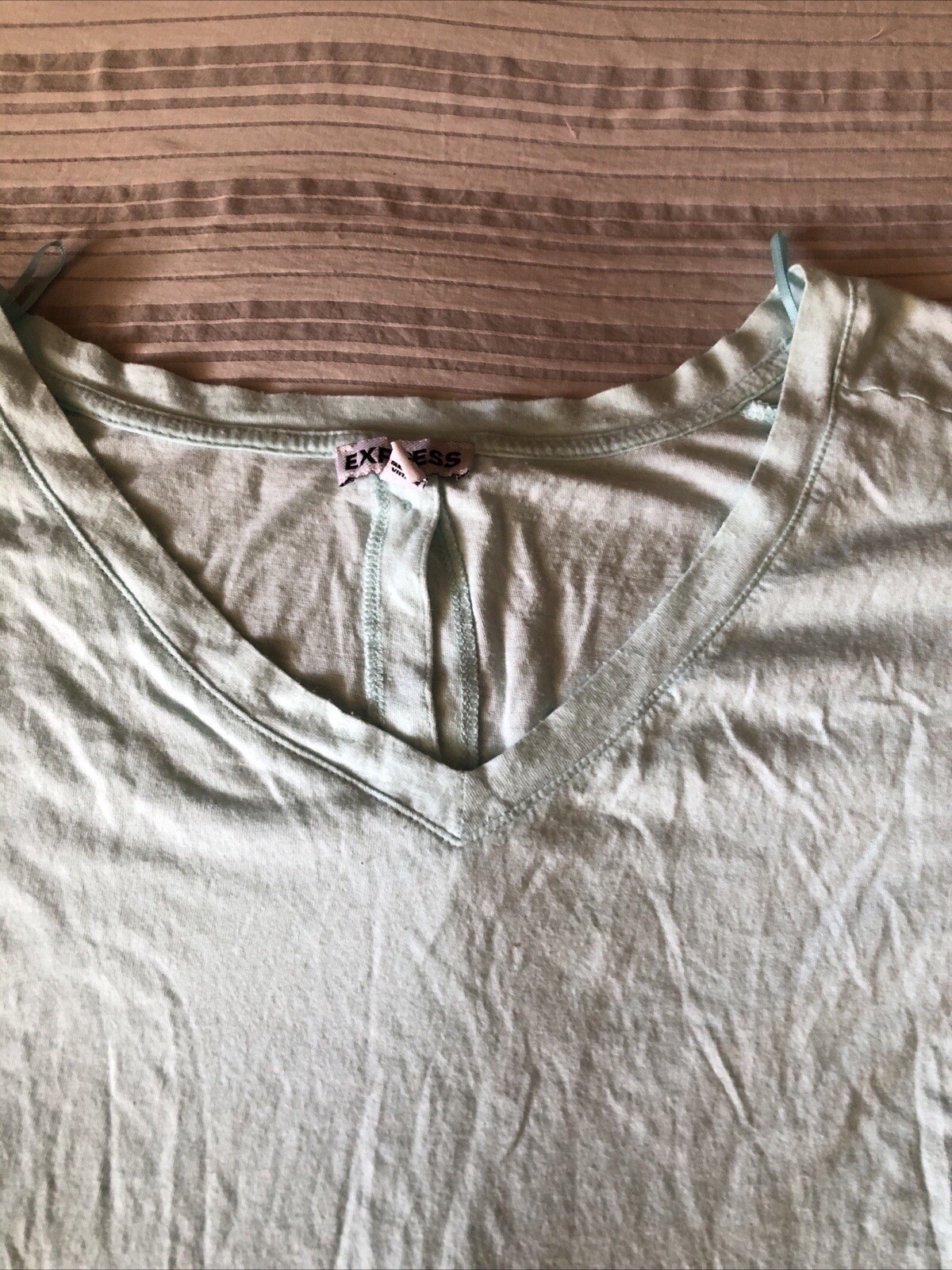 EXPRESS SMALL turquoise Top Button Back CUTE - image 4