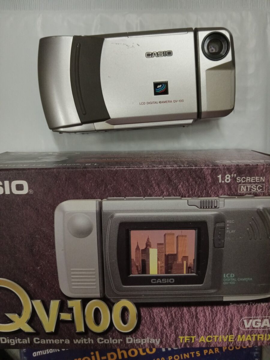 Vintage Casio QV-100 Digital camera w disk and serial cable Vintage Casio QV-100 Digital camera w disk and serial cable