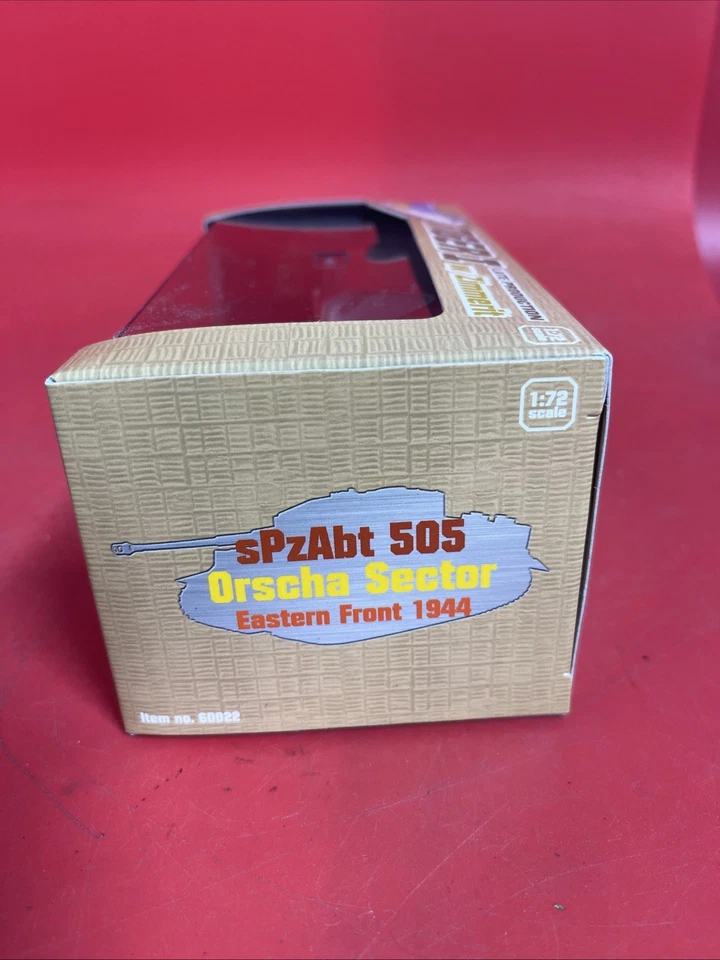 Dragon Armor 1:72 Tiger I Late Production, sPzAbt. 505, Orscha 1944, Nº 60022. Foto 2 de 4