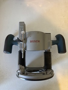 Bosch RA1166 Plunge Base for 1617 Routers. Nice Working Condition