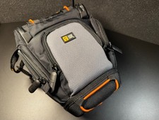 Case Logic SLRC-1Z SLR Zoom Camera Holster Ba...