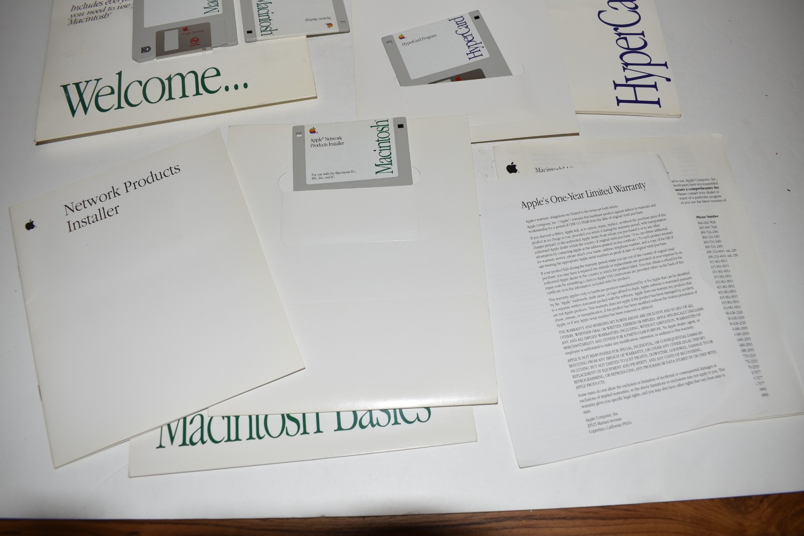 APPLE MACINTOSH VINTAGE SYSTEM SET UP DISCS (SPM35)