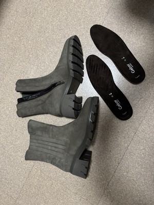 Garbor Damen Stiefel 8 1/2  EU 42 Leder  Gefüttert Farbe Light Oliv Ungetragen