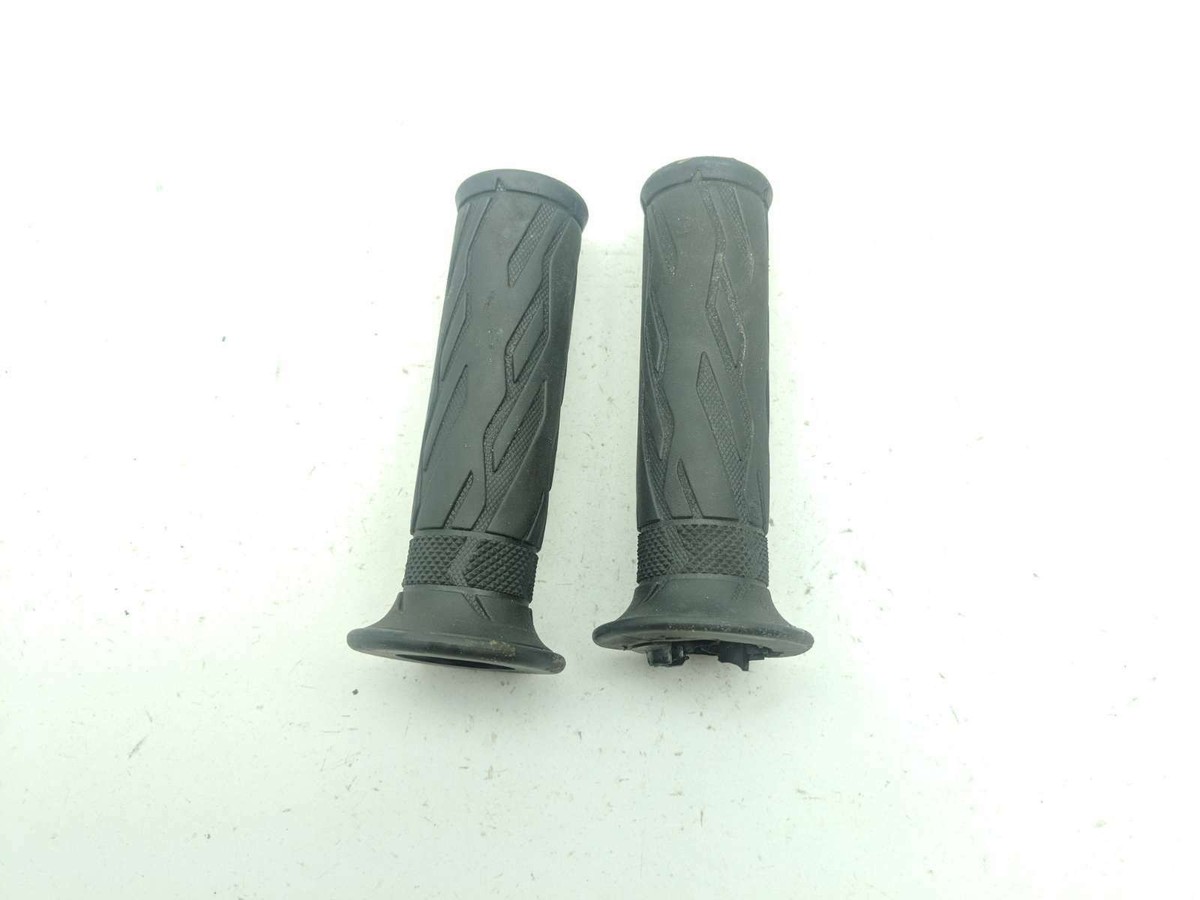 08 18 Suzuki Hayabusa GSX1300R Throttle Tube And Grips | eBay