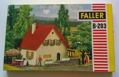 VINTAGE FALLER B-203 HO SCALE PLASTIK MODELLEISENBAHN BAUSATZ