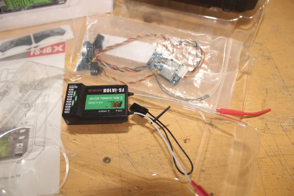 Flysky 2.4 GHz Fernbedienung mit 10 Kanal Empfänger in OVP - Bild 4 von 4