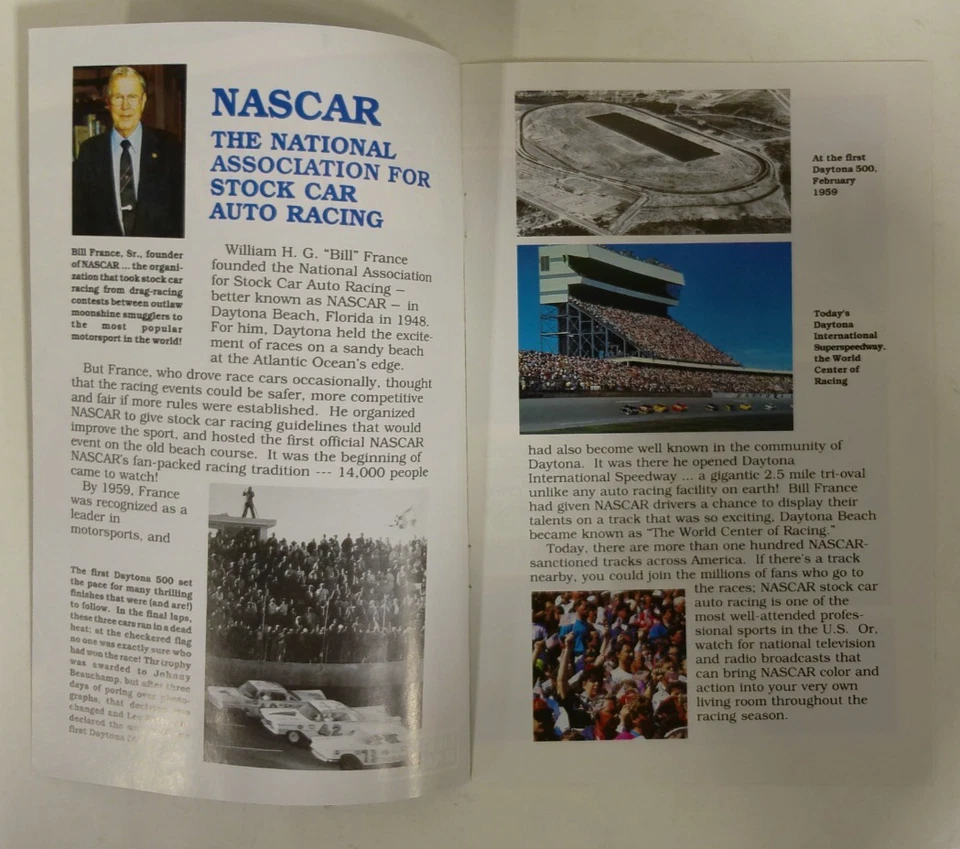 Folleto de datos de pista de NASCAR de carreras de autos tragamonedas realistas Foto 2 de 4