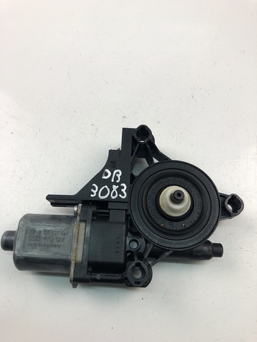 VW PASSAT B7 362 Fensterhebermotor 3AA959702A 27802233