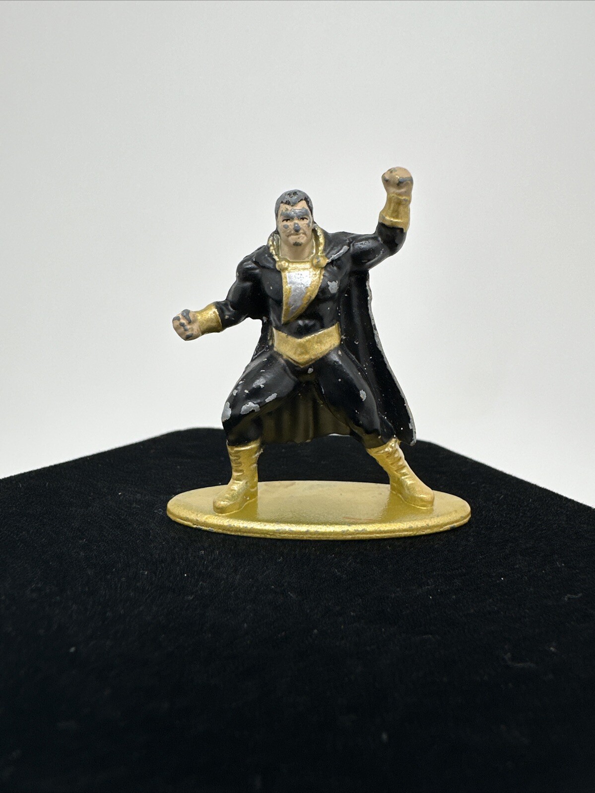 Picture 1 of 8