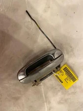 2006 - 2011 CADILLAC DTS Front Outside Door Handle Chrome Right Passenger Side