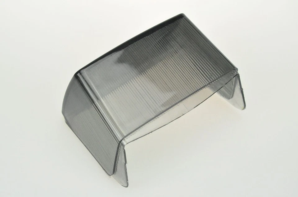 Lente de luz trasera apta para 86-04 Intruder VS Savage 650 05-09 Boulevard S50 S40 ahumada Foto 3 de 4