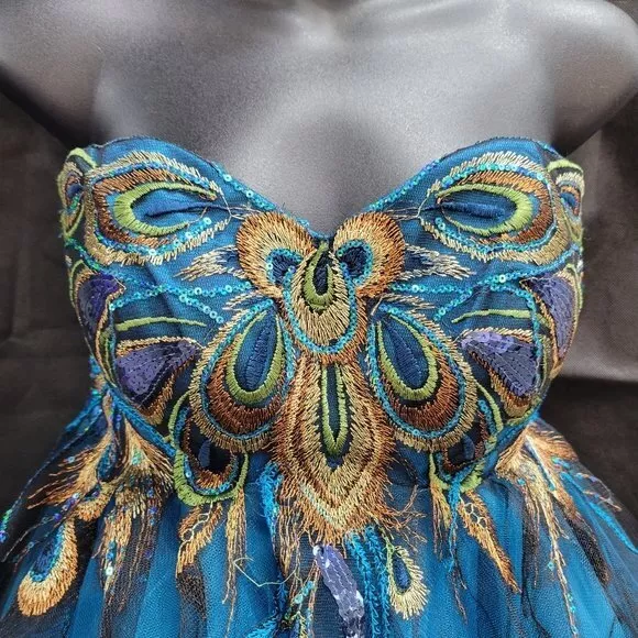 Peacock feather prom clearance dress