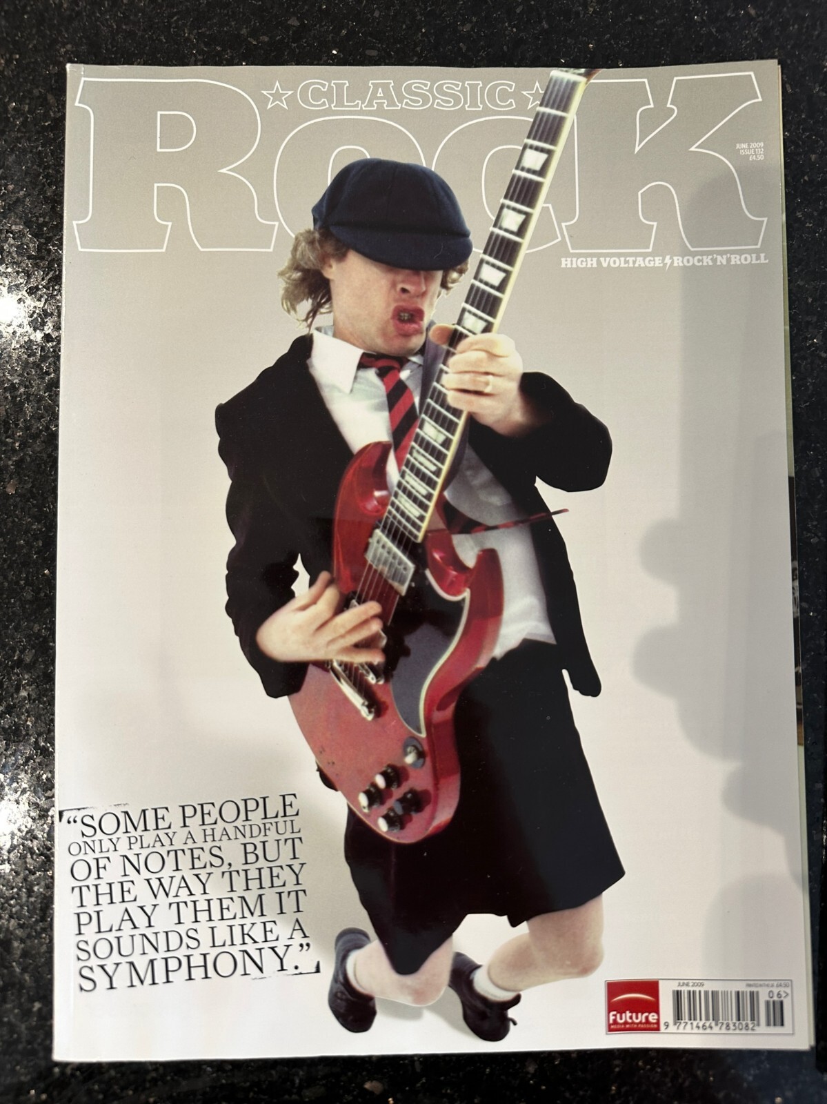 Classic Rock Magazine Issue 132 - June 2009 Angus Young AC/DC | eBay