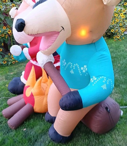 RARE Gemmy Vtge Inflatable Christmas Santa & Reindeer Camp Fire 6 ft Tall TESTED - Picture 8 of 22
