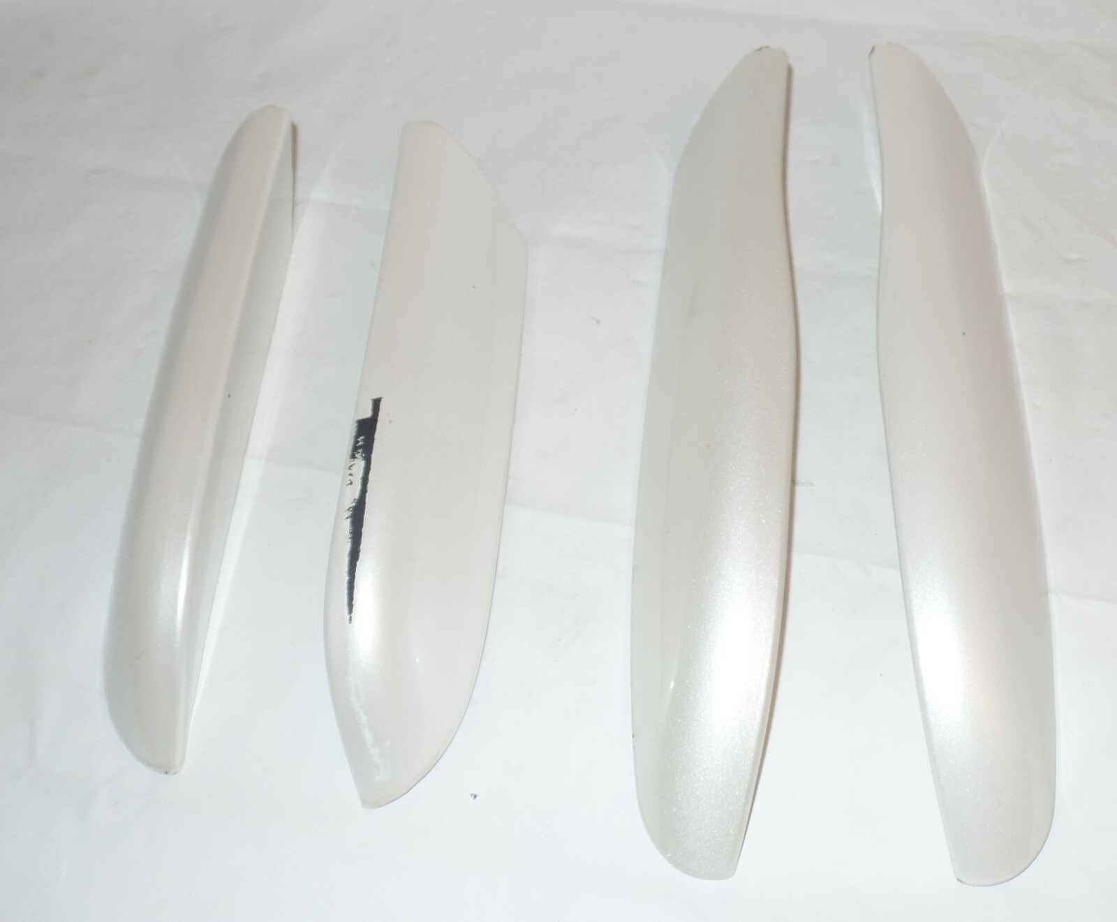 20022014 CADILLAC ESCALADE ESV ROOF RACK END CAPS SET OF 4 PEARL WHITE