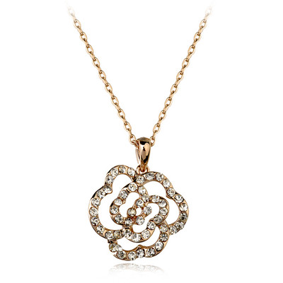 GORGEOUS 18K ROSE GOLD PLATED GENUINE AUSTRIAN CRYSTAL CLEAR FLOWER  NECKLACE 